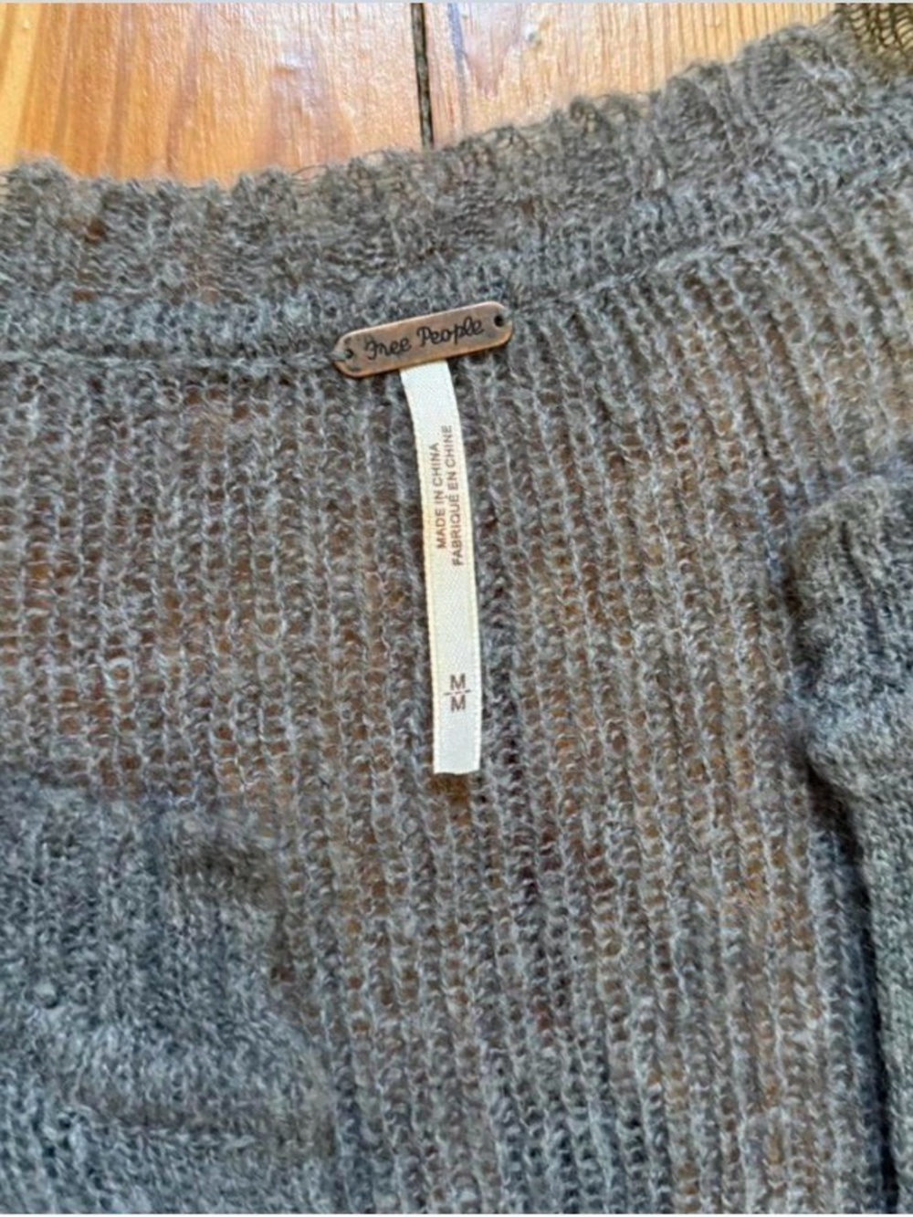 Free people Gray Women's lightweight Knit Cardigan Sweater, size M - Picture 2 of 2